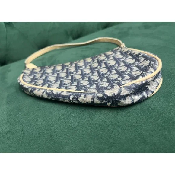 Dior Saddle Bag - Picture 4 of 8